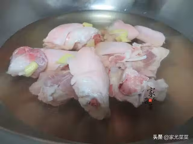/www/bananadaily.net/web/images/image/2029/20297662.avif